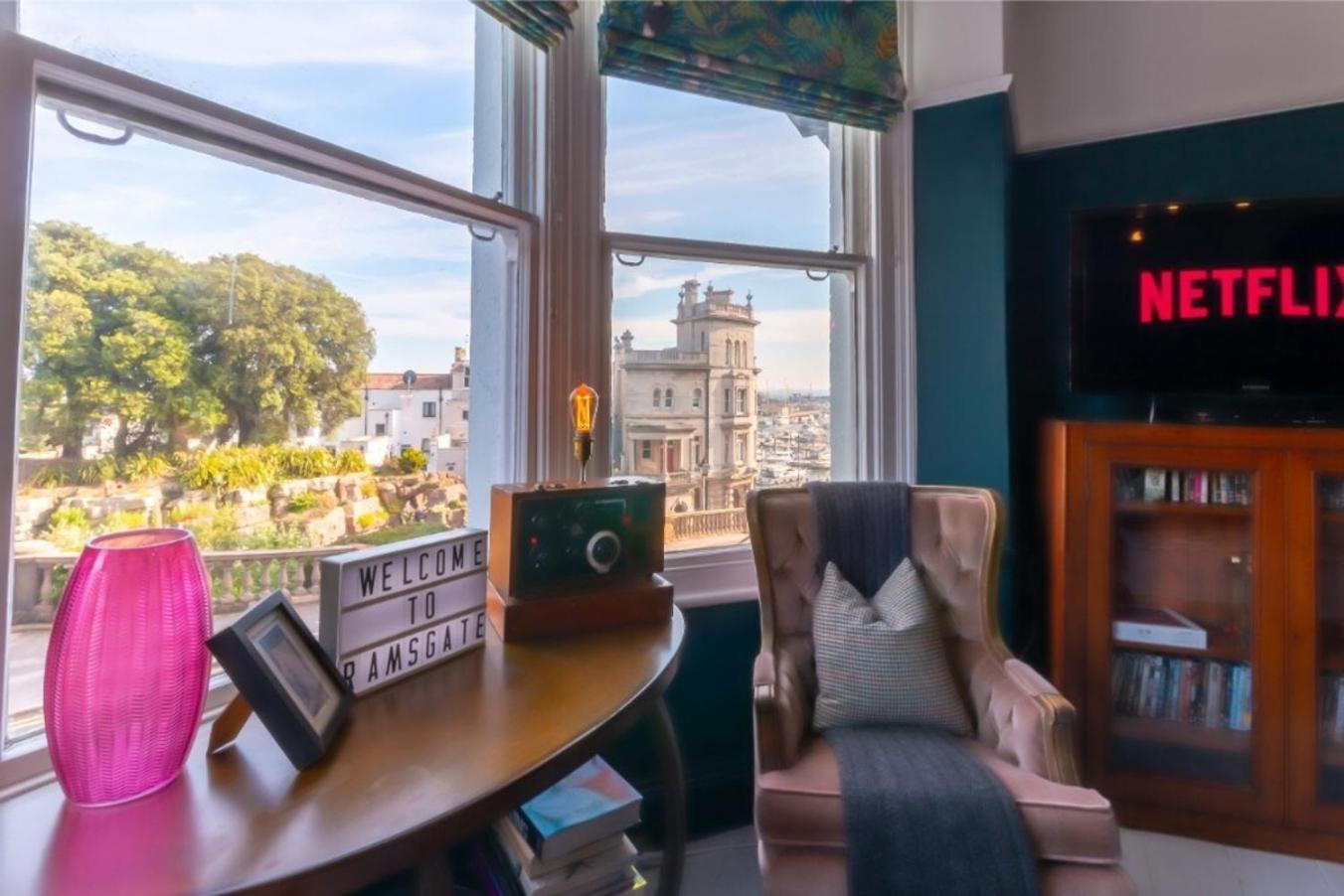 Victorian Apartment With Sea Views By Adliv Host Ramsgate Exterior photo